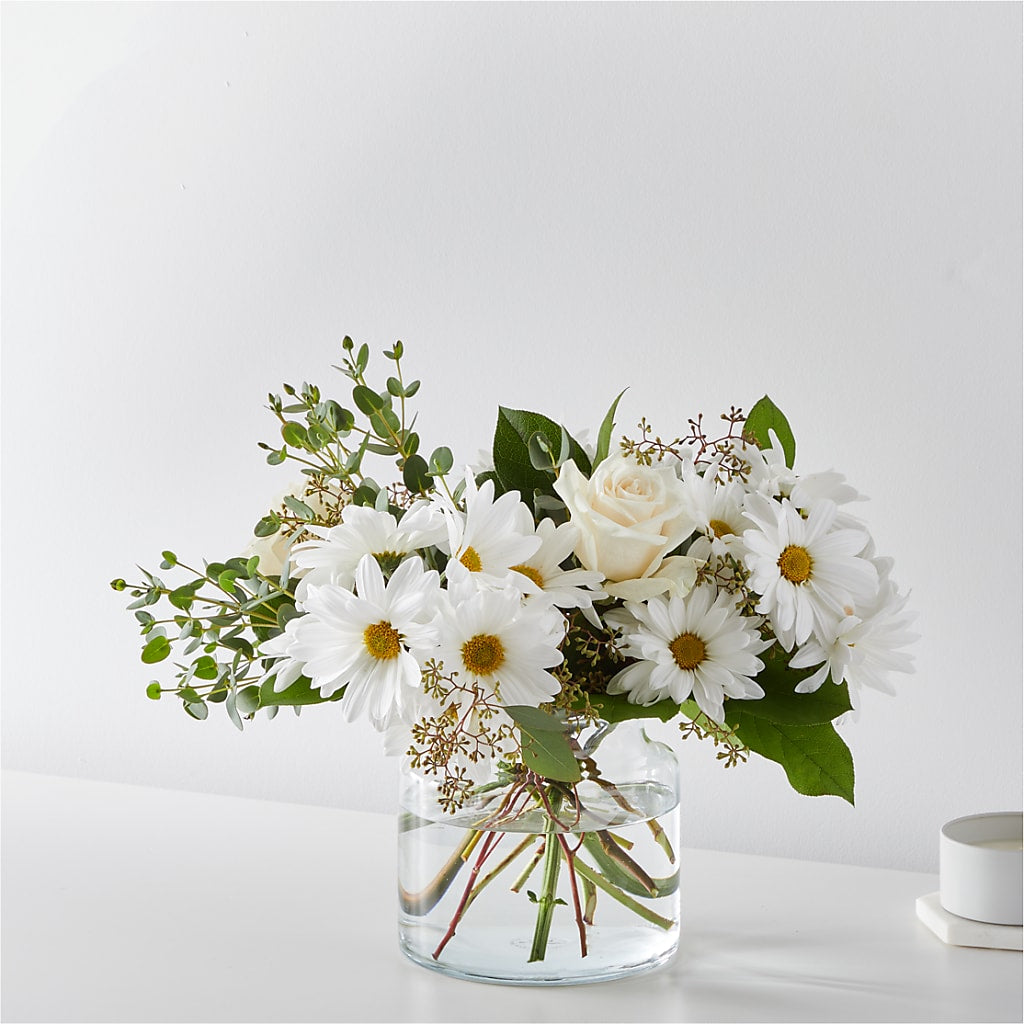 Fresh Linen Bouquet – GOOSEBERRIES FLOWER SHOP BY BERKOT'S, Twin Lakes WI