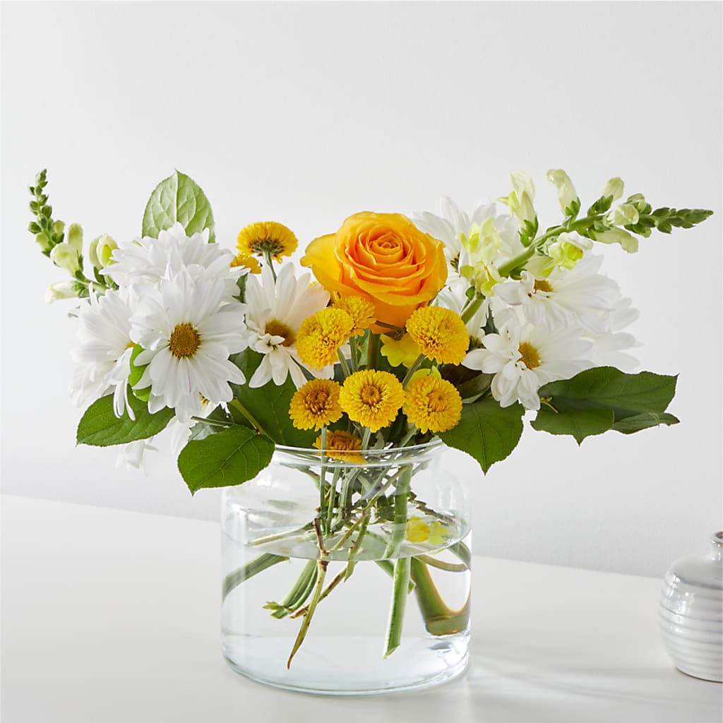 Sun Salutation Bouquet – GOOSEBERRIES FLOWER SHOP BY BERKOT'S, Twin Lakes WI