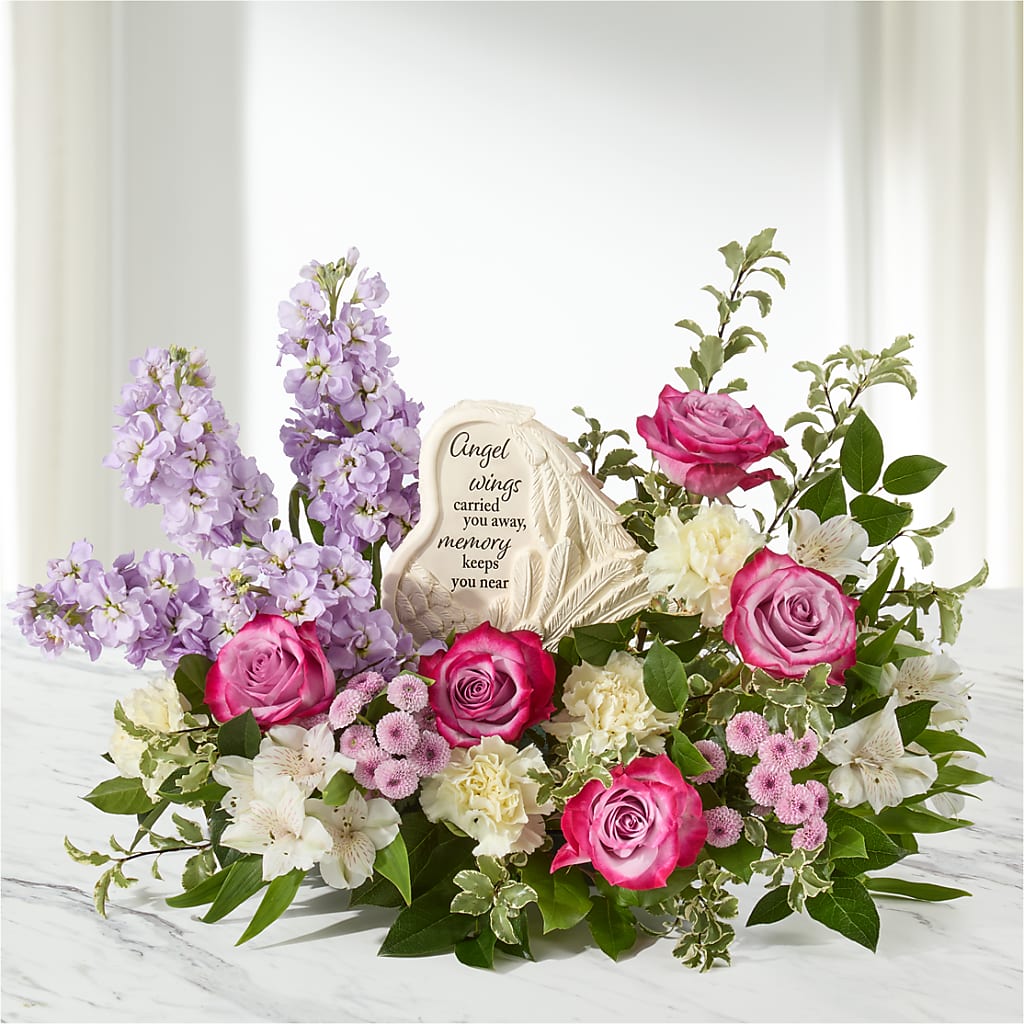 In My Heart Arrangement – GOOSEBERRIES FLOWER SHOP BY BERKOT'S, Twin Lakes WI