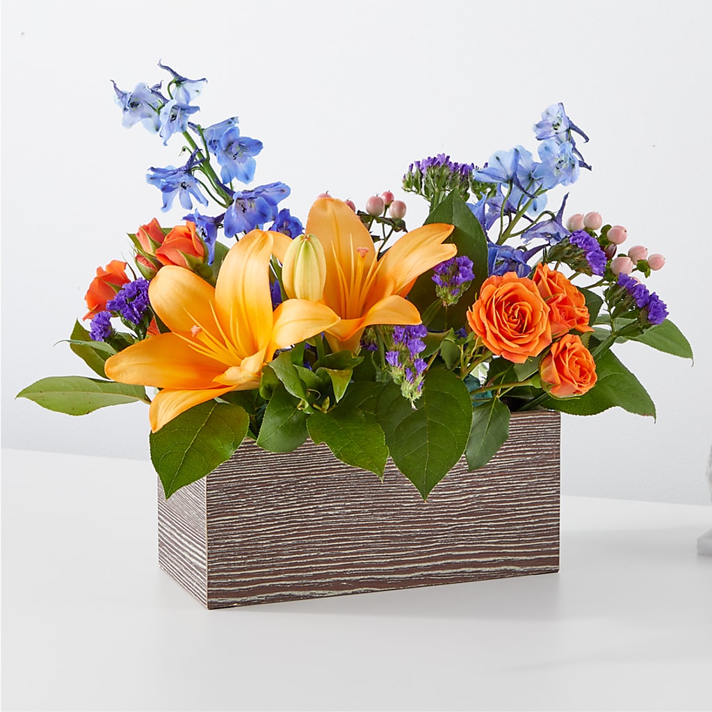 Radiant Citrus Box Bouquet – GOOSEBERRIES FLOWER SHOP BY BERKOT'S, Twin Lakes WI
