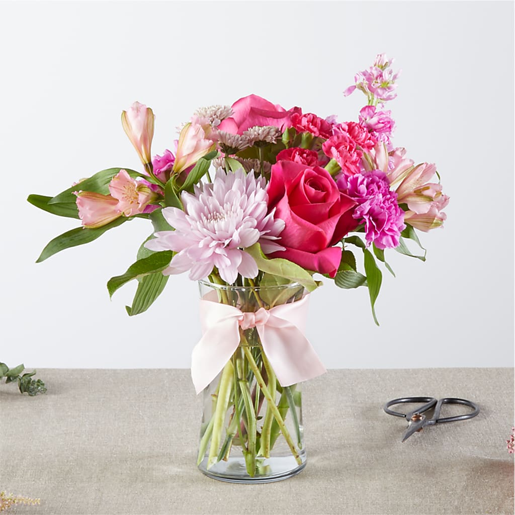 Pink Ribbon - A Florist Original – GOOSEBERRIES FLOWER SHOP BY BERKOT'S, Twin Lakes WI