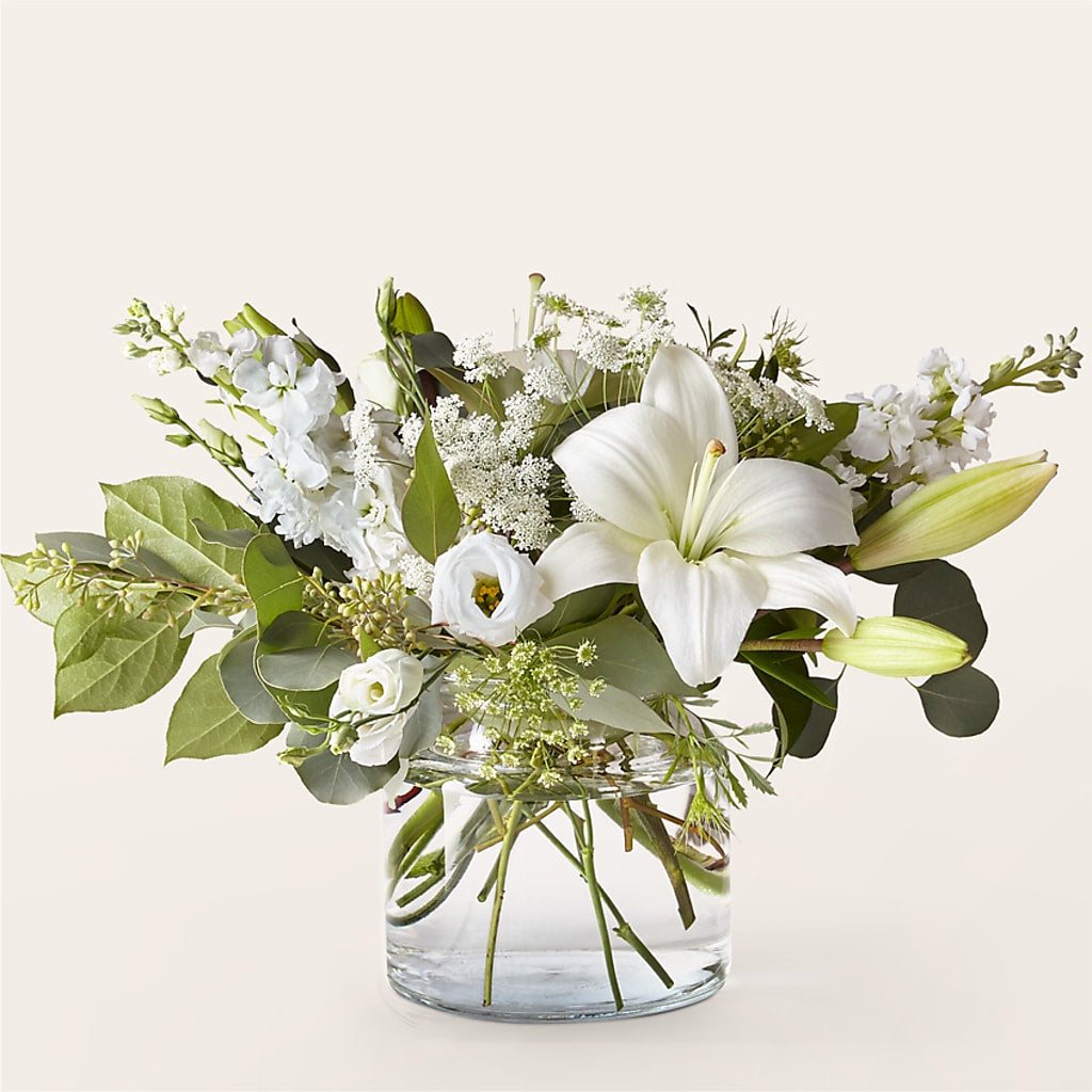 Alluring Elegance Bouquet – GOOSEBERRIES FLOWER SHOP BY BERKOT'S, Twin Lakes WI