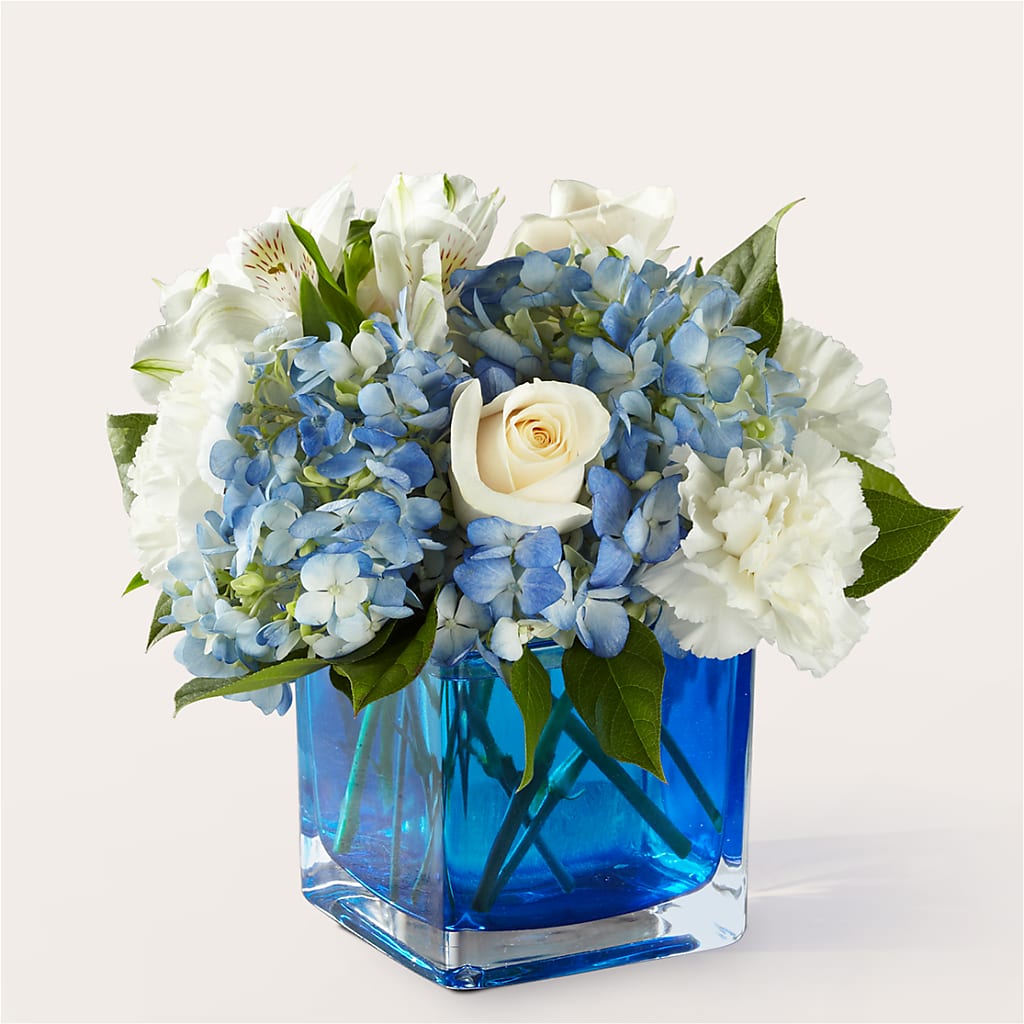 Soothing Waters Bouquet – GOOSEBERRIES FLOWER SHOP BY BERKOT'S, Twin Lakes WI