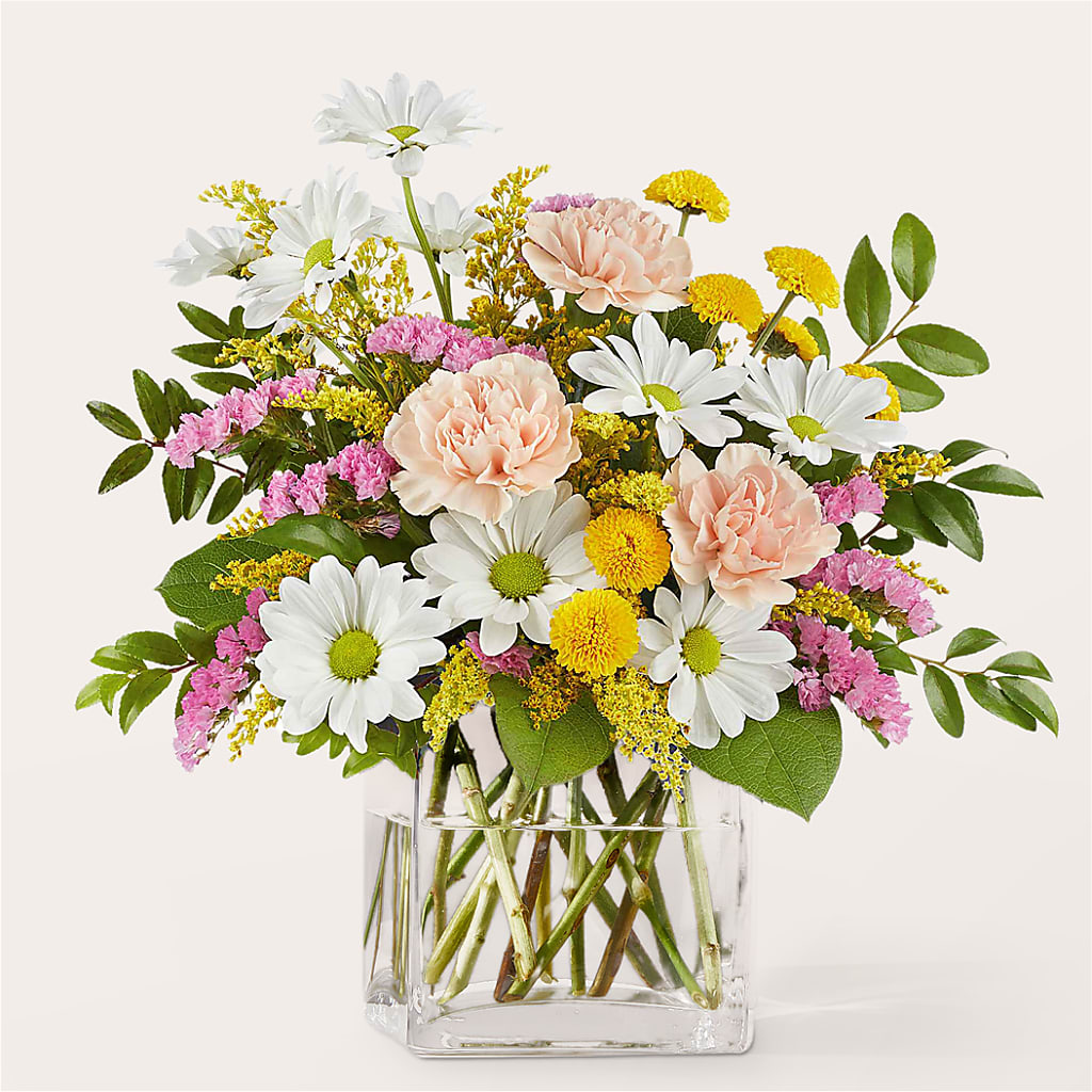Country Cottage Bouquet – GOOSEBERRIES FLOWER SHOP BY BERKOT'S, Twin Lakes WI