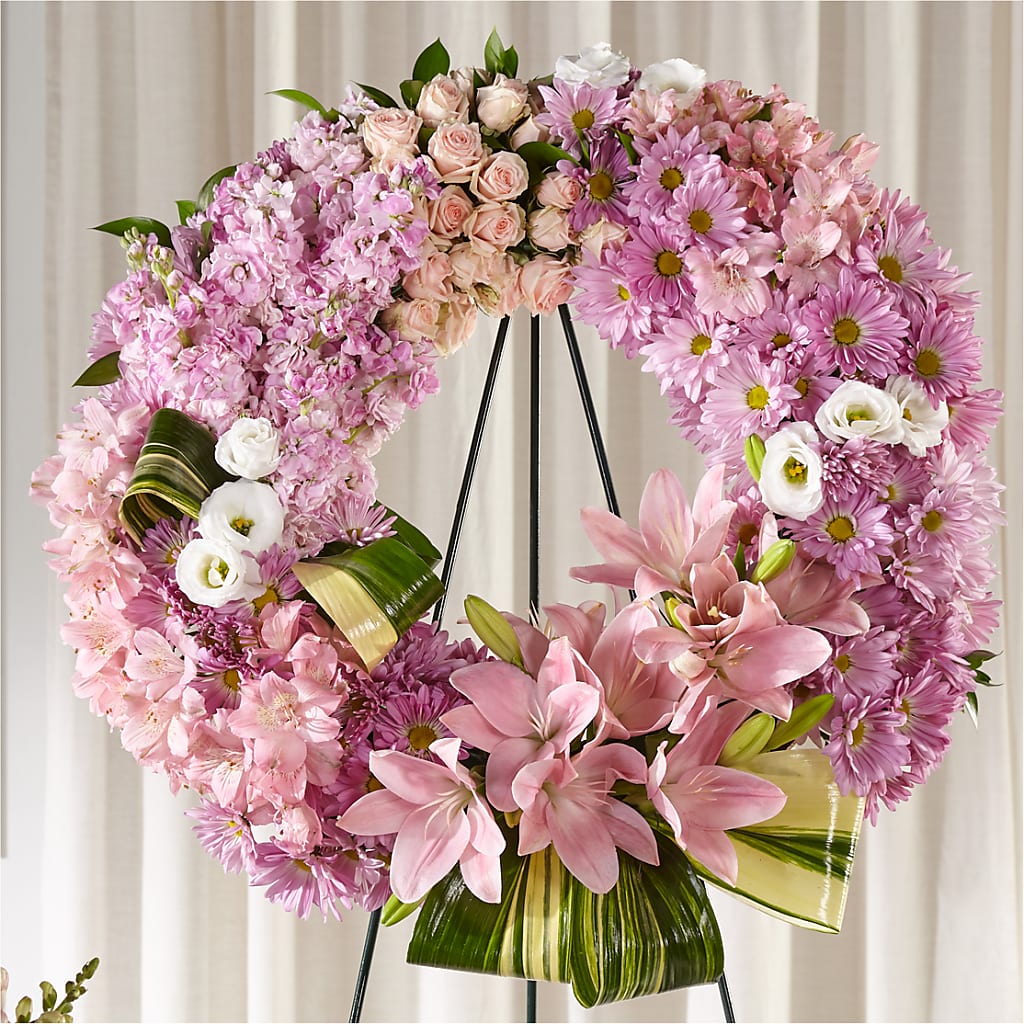 Gift of Warmth Wreath – GOOSEBERRIES FLOWER SHOP BY BERKOT'S, Twin Lakes WI