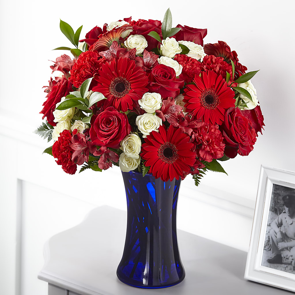 Hearts Embrace Bouquet – GOOSEBERRIES FLOWER SHOP BY BERKOT'S, Twin Lakes WI