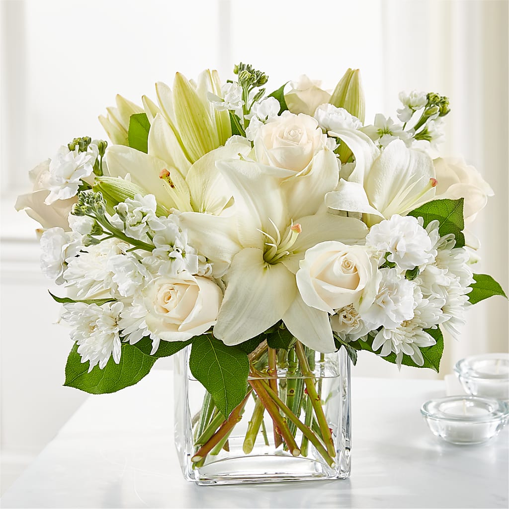 Gentle Breeze Bouquet – GOOSEBERRIES FLOWER SHOP BY BERKOT'S, Twin Lakes WI