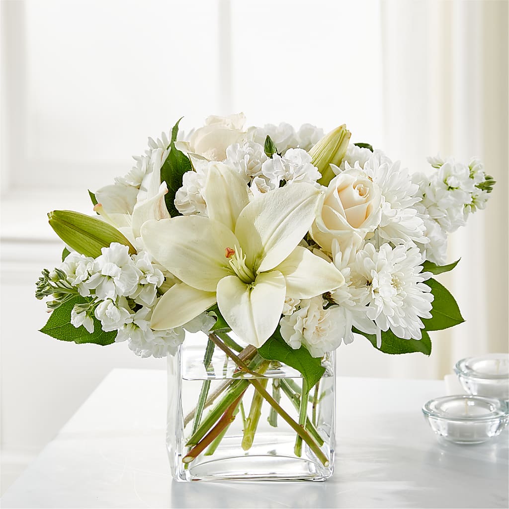 Gentle Breeze Bouquet – GOOSEBERRIES FLOWER SHOP BY BERKOT'S, Twin Lakes WI