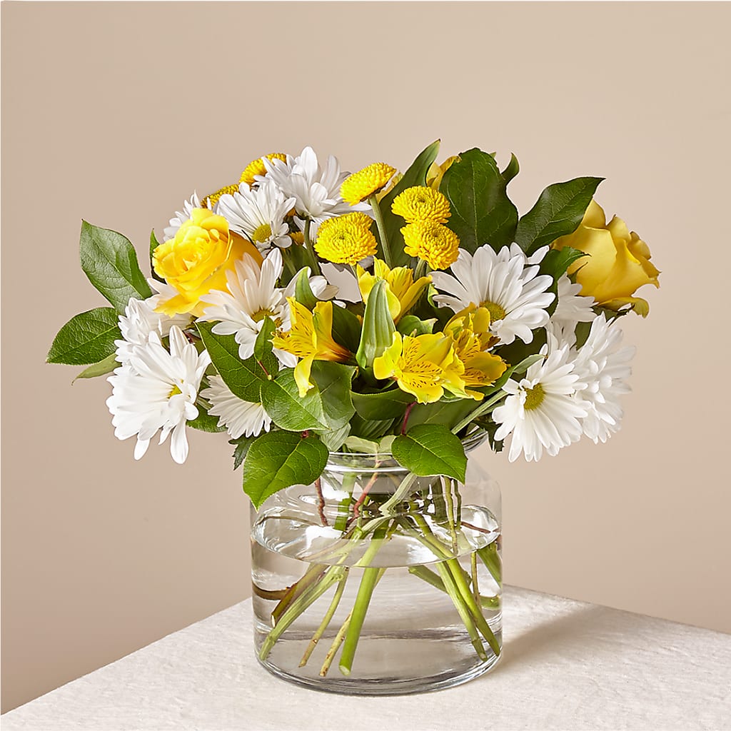 Sunny Sentiments Bouquet – GOOSEBERRIES FLOWER SHOP BY BERKOT'S, Twin Lakes WI