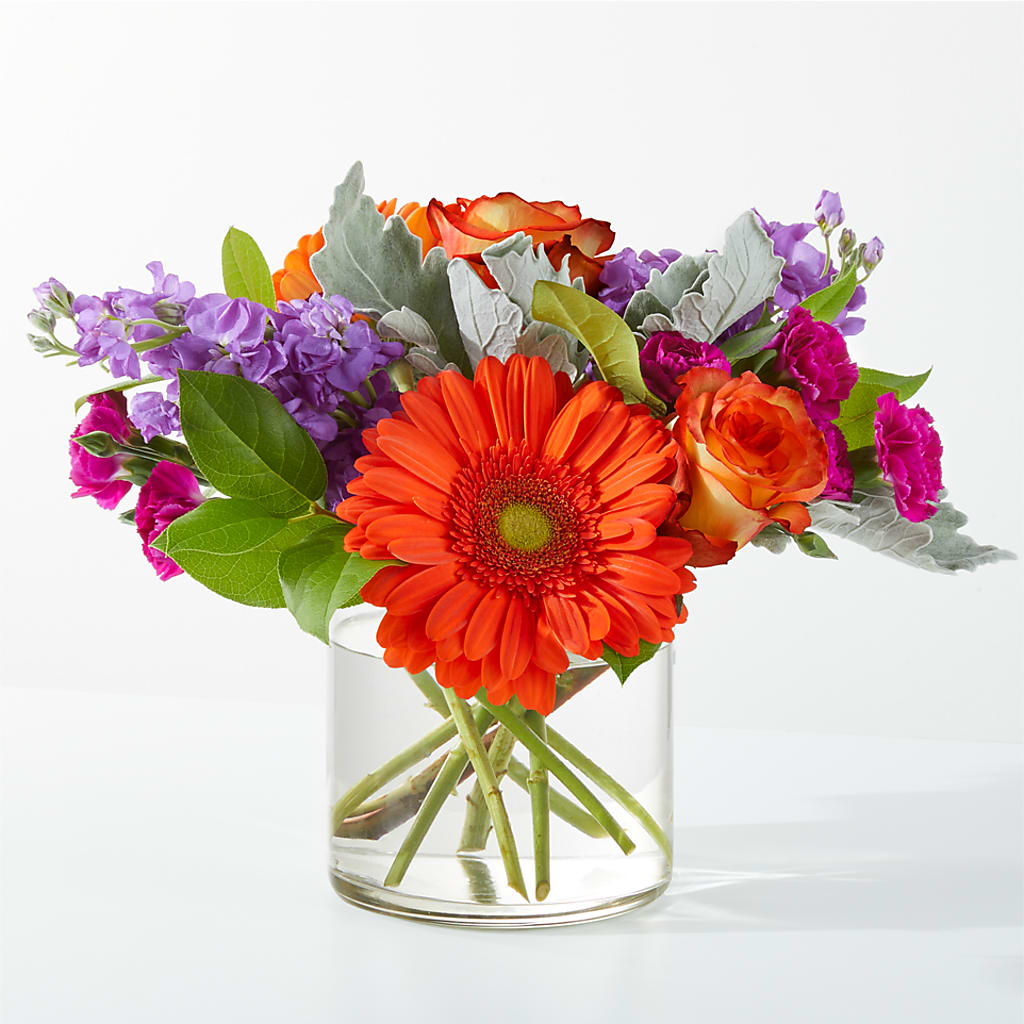 Sangria Bouquet – GOOSEBERRIES FLOWER SHOP BY BERKOT'S, Twin Lakes WI