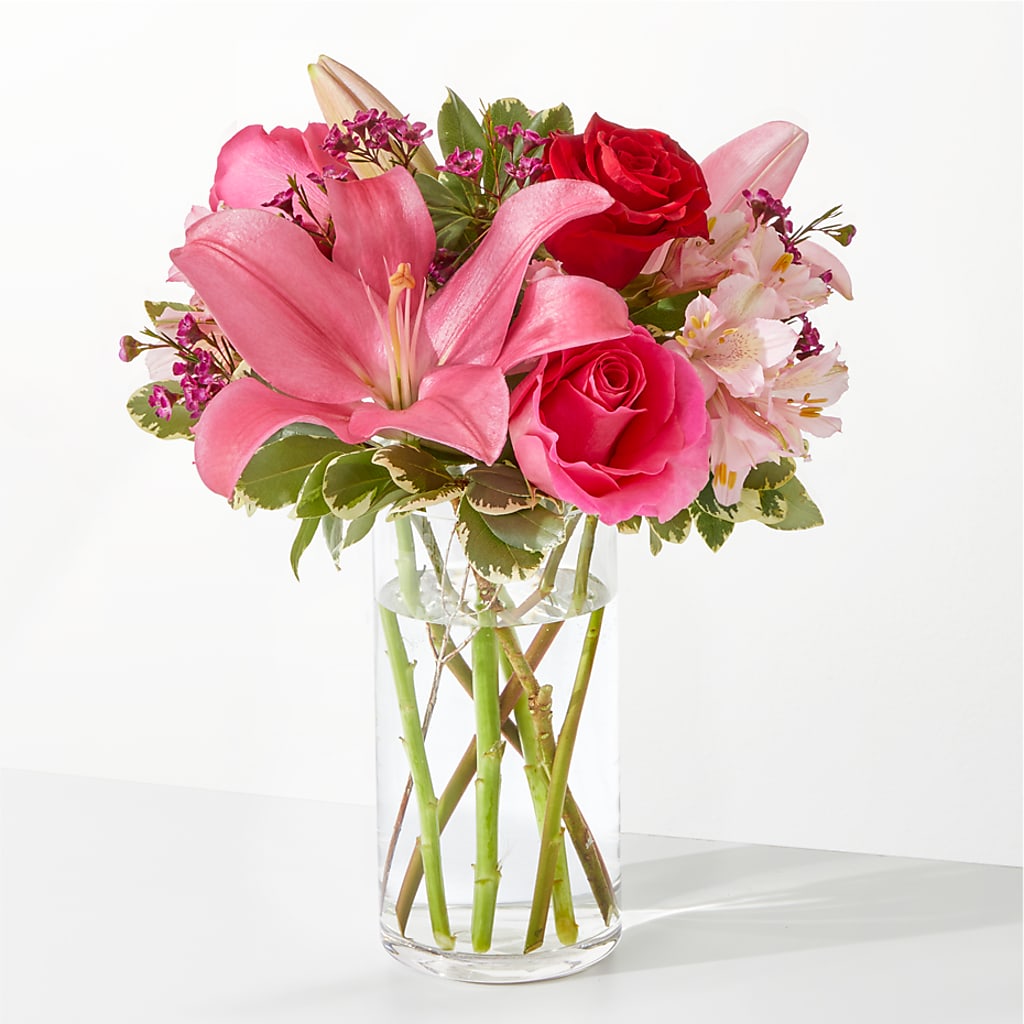 Lucky in Love Bouquet – GOOSEBERRIES FLOWER SHOP BY BERKOT'S, Twin Lakes WI