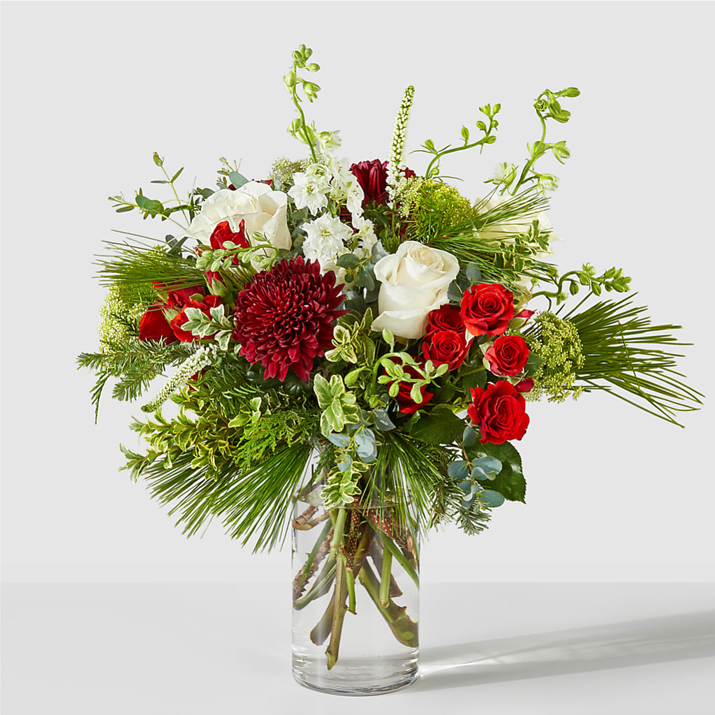 Favorite Traditions Bouquet – GOOSEBERRIES FLOWER SHOP BY BERKOT'S, Twin Lakes WI
