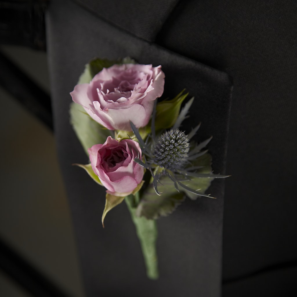 Veronica Boutonniere – GOOSEBERRIES FLOWER SHOP BY BERKOT'S, Twin Lakes WI