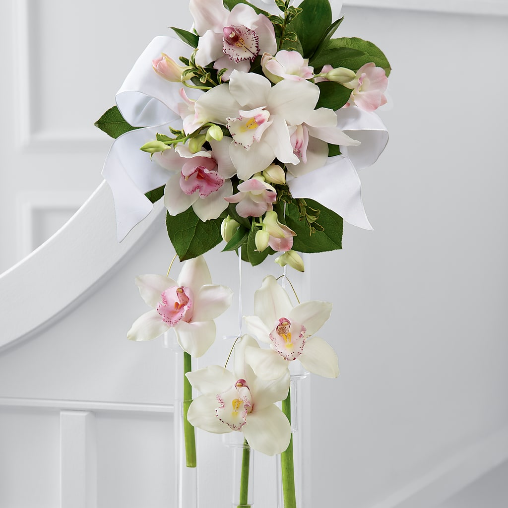 Perfect Entrance Pew Arrangement – GOOSEBERRIES FLOWER SHOP BY BERKOT'S, Twin Lakes WI