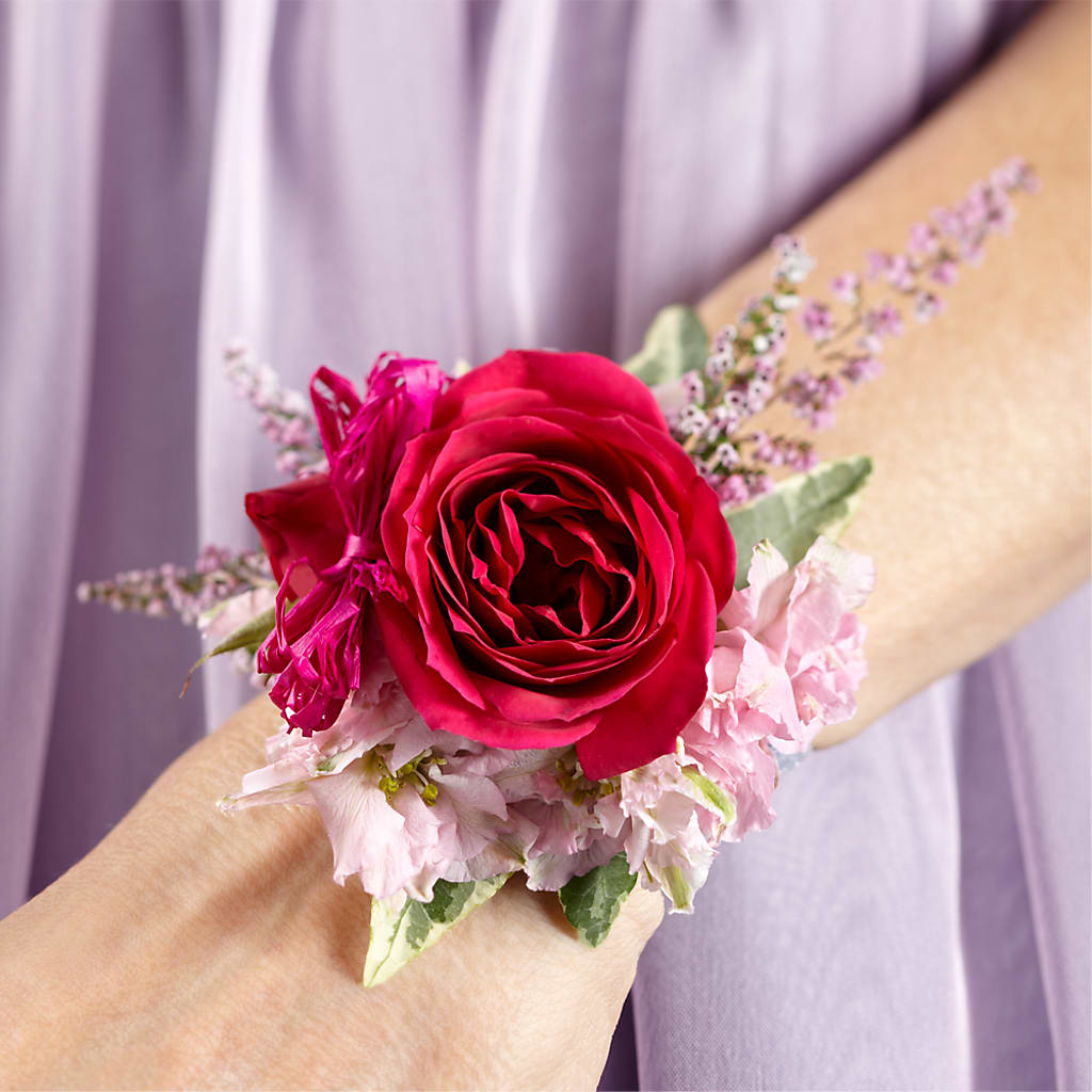 Rose Charm Corsage – GOOSEBERRIES FLOWER SHOP BY BERKOT'S, Twin Lakes WI