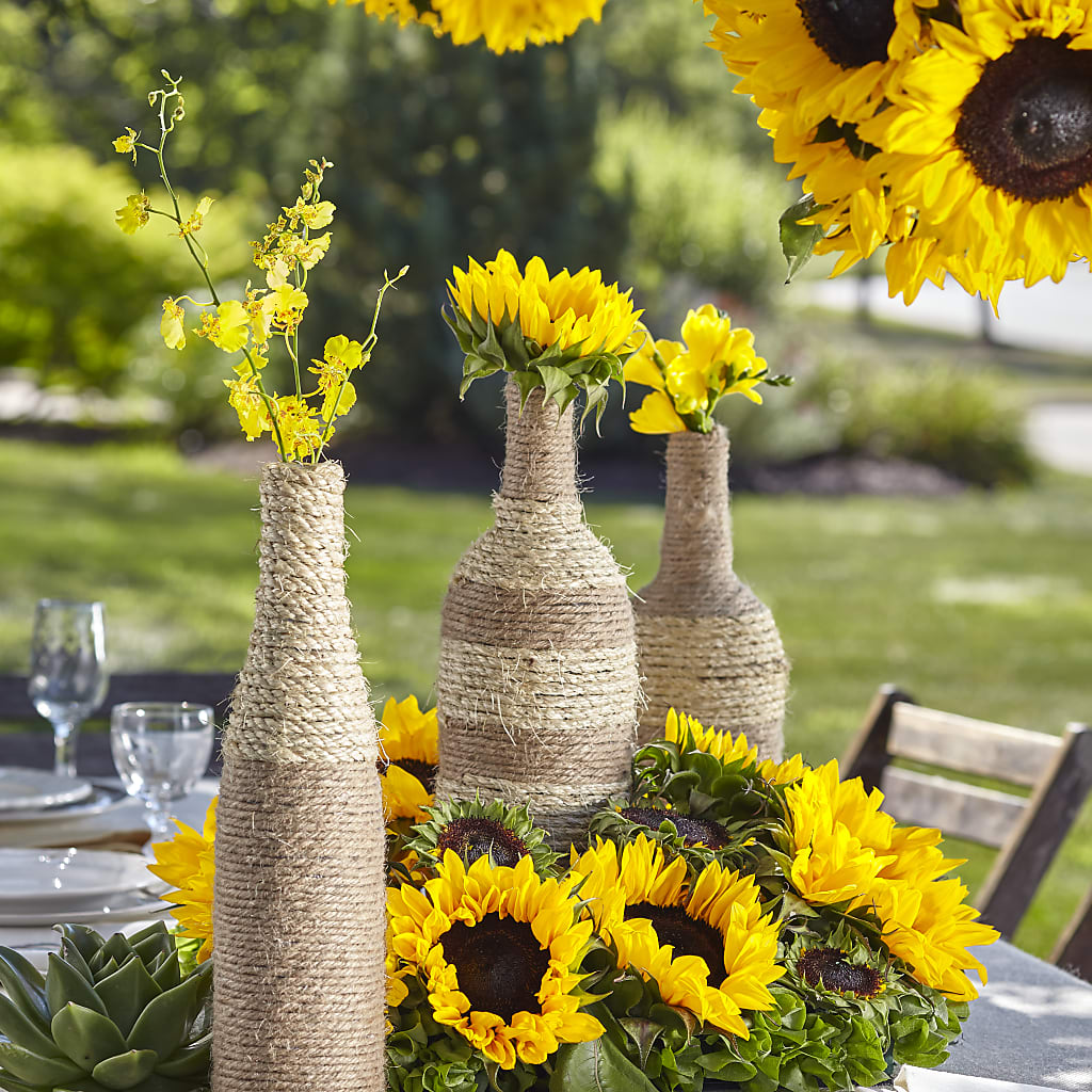 Sublime Garden Centerpiece – GOOSEBERRIES FLOWER SHOP BY BERKOT'S, Twin Lakes WI