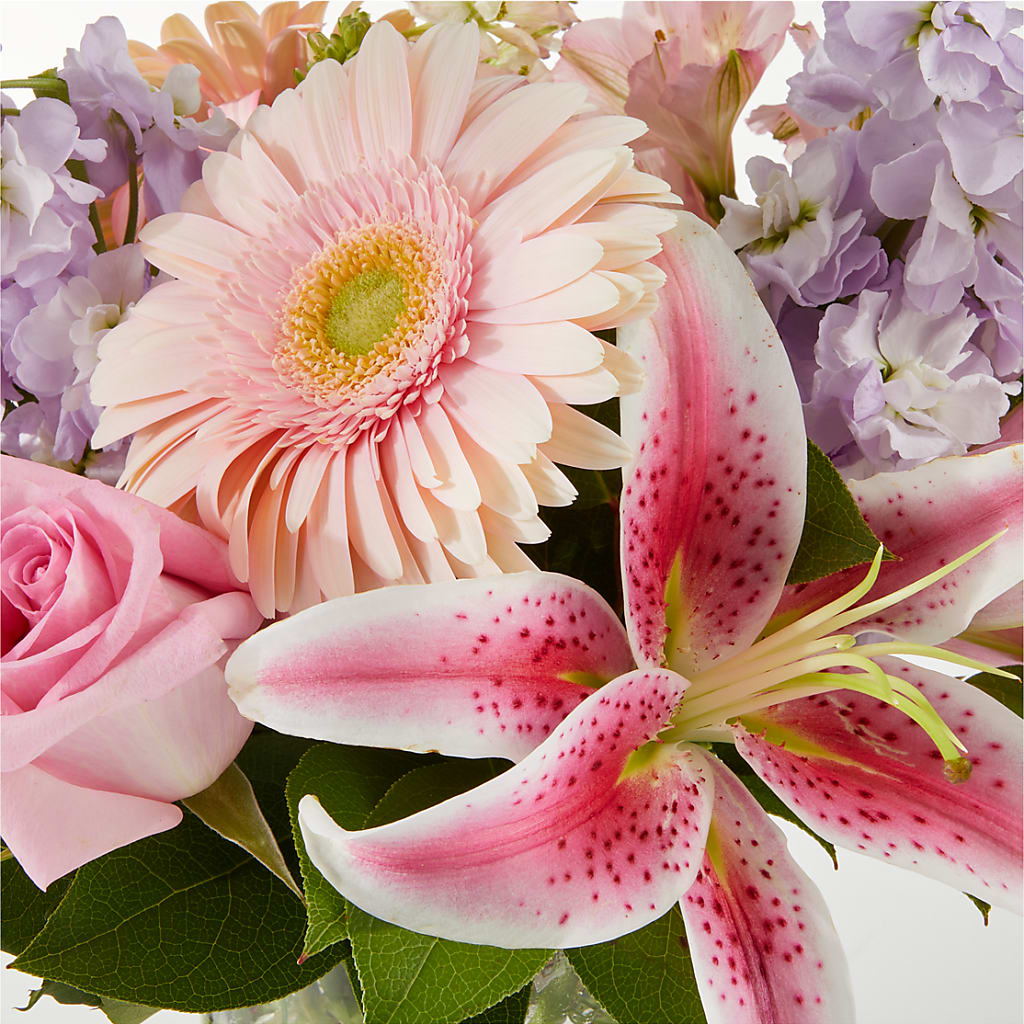 The Teahouse Bouquet – GOOSEBERRIES FLOWER SHOP BY BERKOT'S, Twin Lakes WI