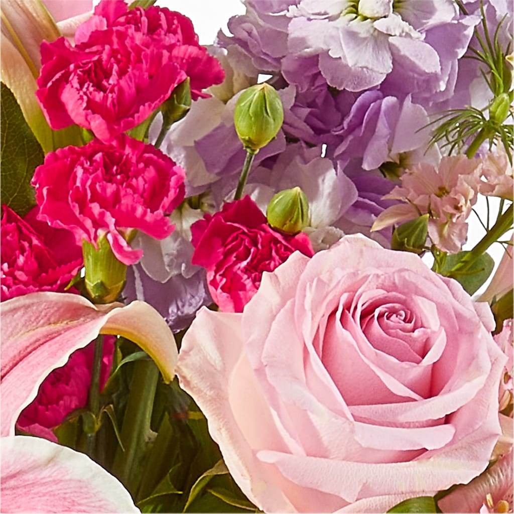 Mauvelous Bouquet – GOOSEBERRIES FLOWER SHOP BY BERKOT'S, Twin Lakes WI