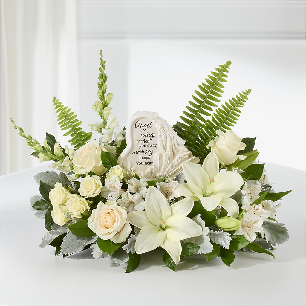 Holding You Close Arrangement – GOOSEBERRIES FLOWER SHOP BY BERKOT'S, Twin Lakes WI