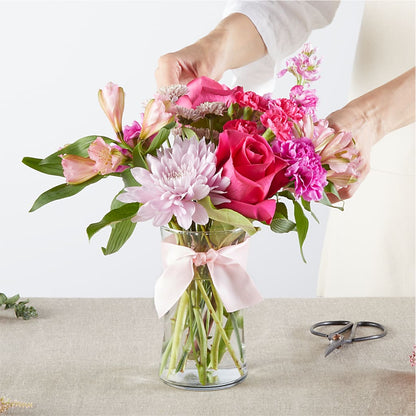 Pink Ribbon - A Florist Original – GOOSEBERRIES FLOWER SHOP BY BERKOT'S, Twin Lakes WI