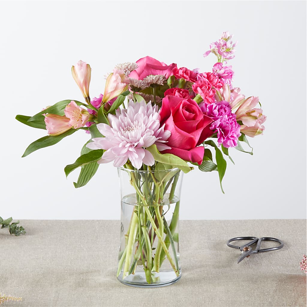 Pink Ribbon - A Florist Original – GOOSEBERRIES FLOWER SHOP BY BERKOT'S, Twin Lakes WI