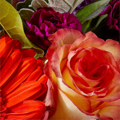 Sangria Bouquet – GOOSEBERRIES FLOWER SHOP BY BERKOT'S, Twin Lakes WI