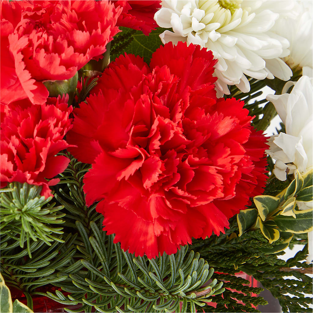 Christmas Market Bouquet – GOOSEBERRIES FLOWER SHOP BY BERKOT'S, Twin Lakes WI