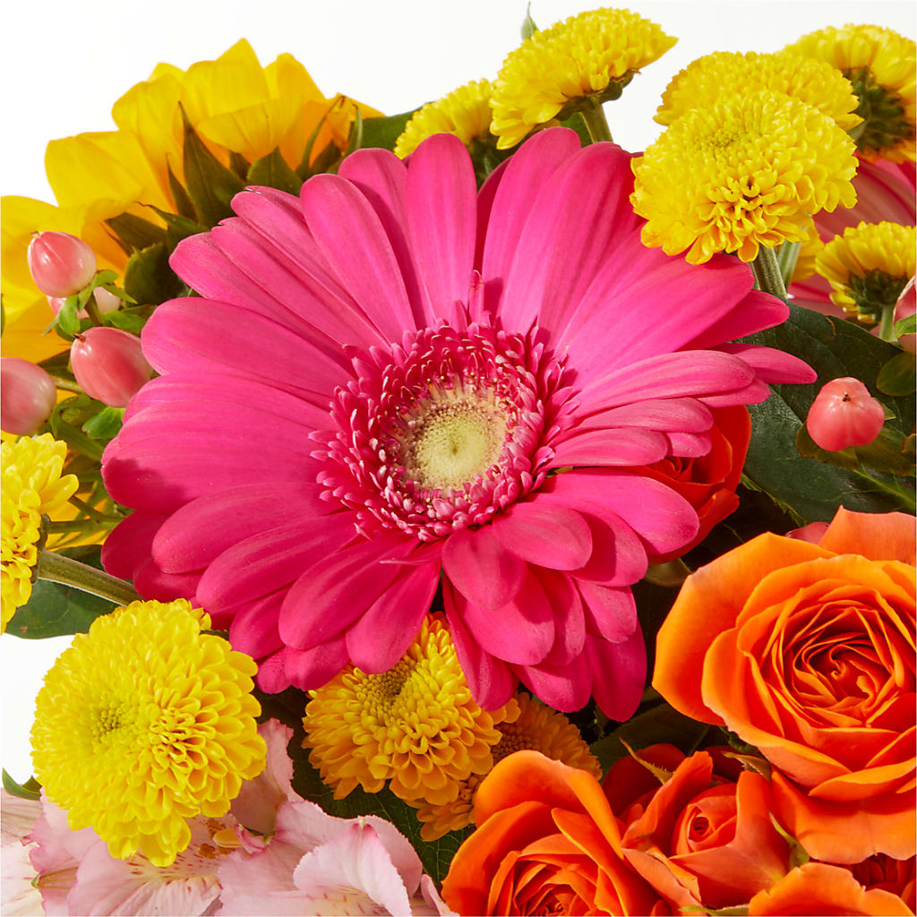 Beach Day Bouquet – GOOSEBERRIES FLOWER SHOP BY BERKOT'S, Twin Lakes WI