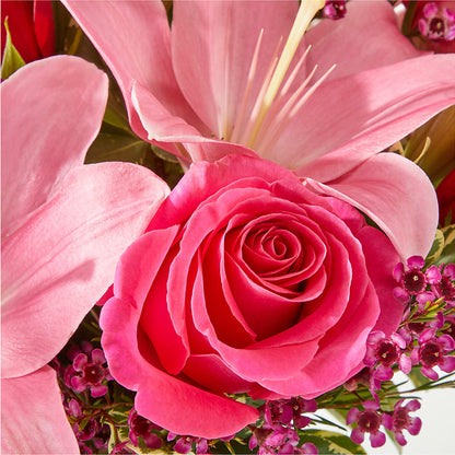 Lucky in Love Bouquet – GOOSEBERRIES FLOWER SHOP BY BERKOT'S, Twin Lakes WI