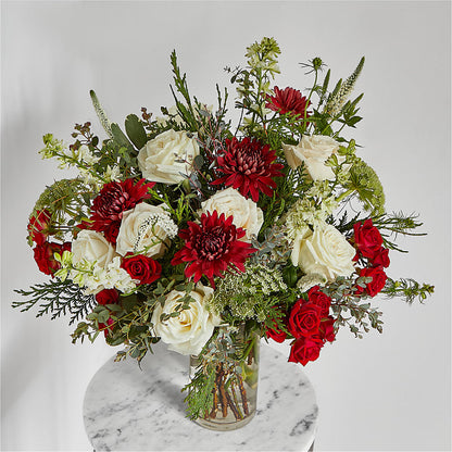 Favorite Traditions Bouquet – GOOSEBERRIES FLOWER SHOP BY BERKOT'S, Twin Lakes WI
