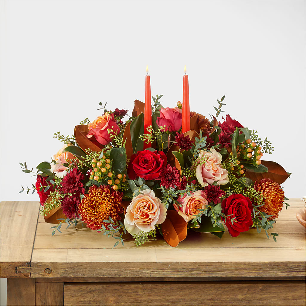Gather Near Centerpiece – GOOSEBERRIES FLOWER SHOP BY BERKOT'S, Twin Lakes WI