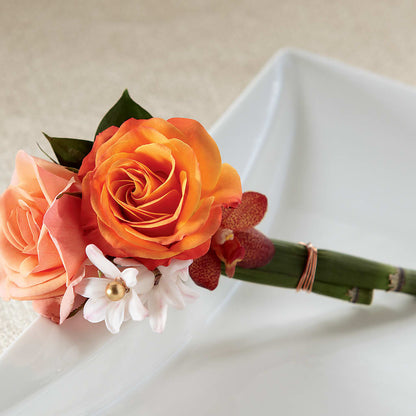 Sunset Dream Boutonniere – GOOSEBERRIES FLOWER SHOP BY BERKOT'S, Twin Lakes WI