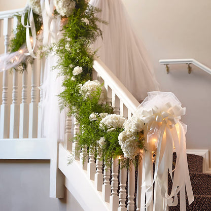 Champagne Dreams Garland – GOOSEBERRIES FLOWER SHOP BY BERKOT'S, Twin Lakes WI